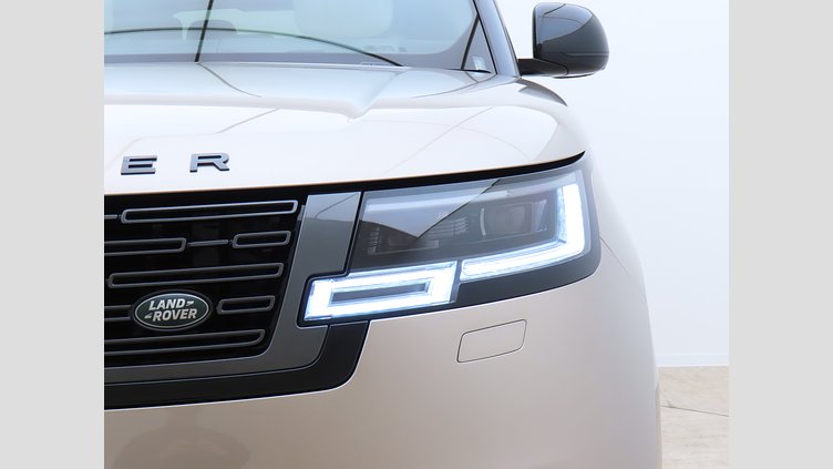2024 認定中古車 Land Rover Range Rover バトゥミゴールド P530 AWD（AT） ロングホイールベース7席シート Autobiography