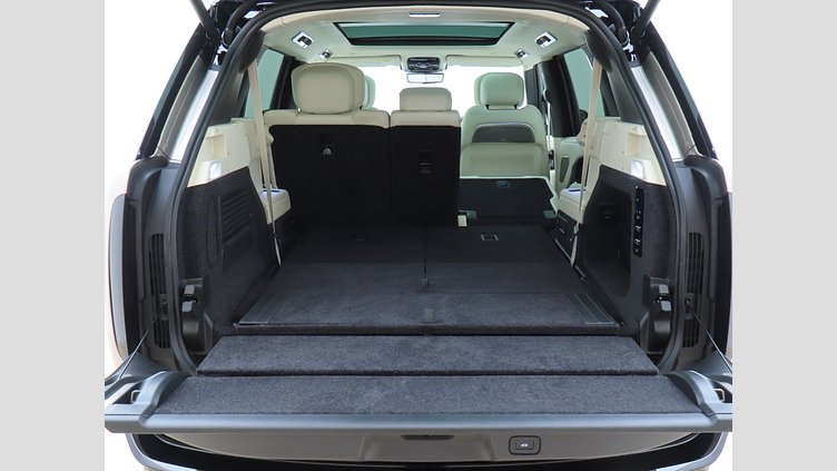 2024 認定中古車 Land Rover Range Rover バトゥミゴールド P530 AWD（AT） ロングホイールベース7席シート Autobiography