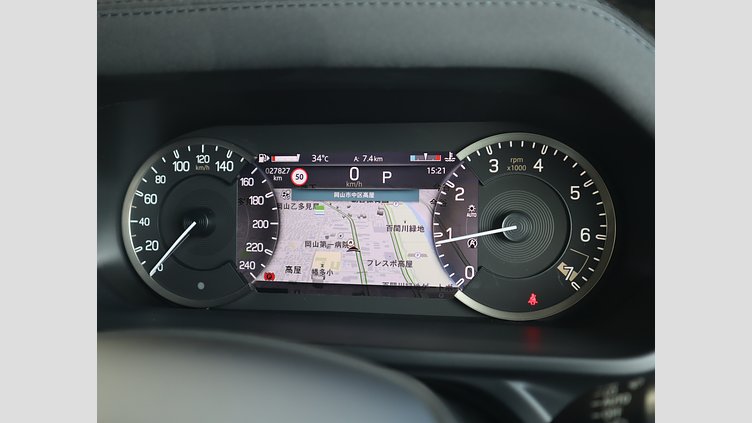 2022 認定中古車 Land Rover Defender 90 ユーロンホワイト P300 AWD（AT） X-DYNAMIC SE