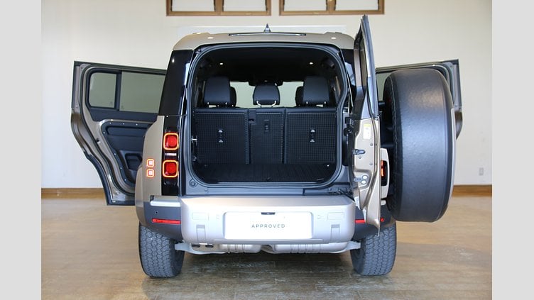 2023 認定中古車 Land Rover Defender 110 ゴンドワナストーン D300 AWD（AT） S