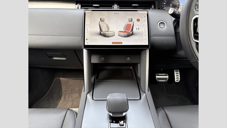 2024 認定中古車 Land Rover Discovery Sport フジホワイト プラグインハイブリッド（ガソリン） 標準ホイール Dynamic HSE