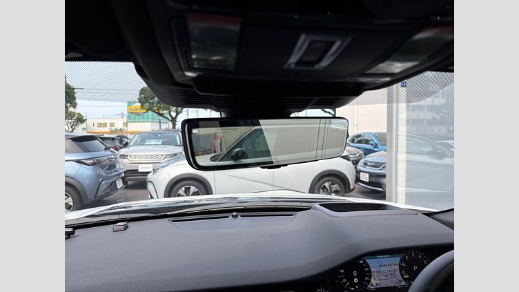 2024 認定中古車 Land Rover Discovery Sport フジホワイト プラグインハイブリッド（ガソリン） 標準ホイール Dynamic HSE