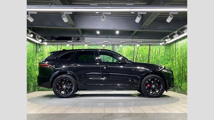 2023 認定中古車 Jaguar F-Pace サントリーニブラック P250 AWD（オートマチック） R-DYNAMIC SE