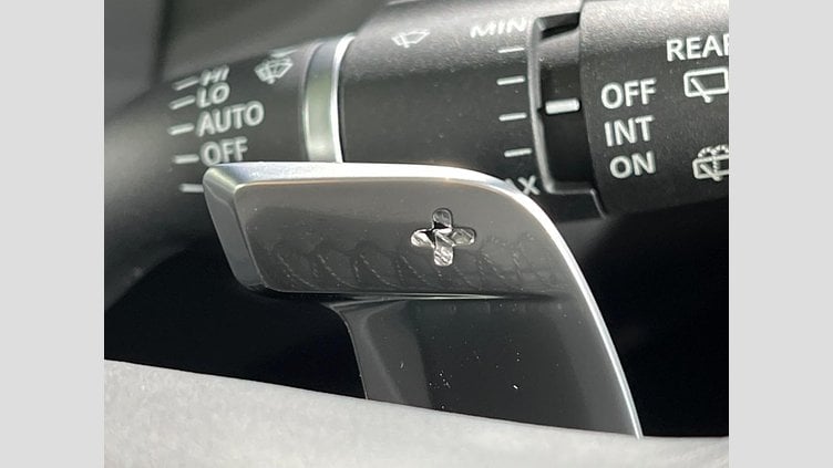 2023 認定中古車 Jaguar F-Pace サントリーニブラック P250 AWD（オートマチック） R-DYNAMIC SE