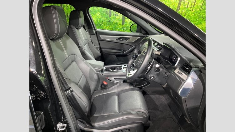 2023 認定中古車 Jaguar F-Pace サントリーニブラック P250 AWD（オートマチック） R-DYNAMIC SE