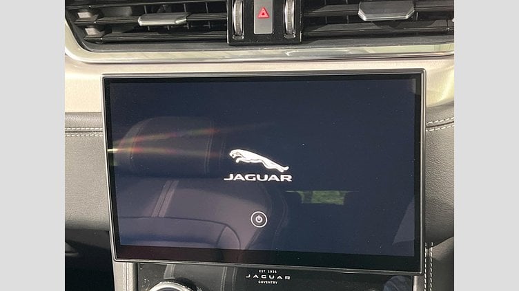 2023 認定中古車 Jaguar F-Pace サントリーニブラック P250 AWD（オートマチック） R-DYNAMIC SE