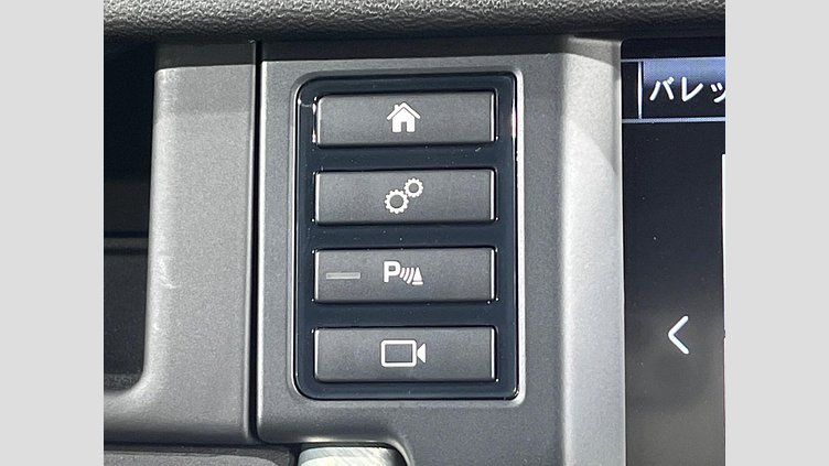 2015 認定中古車 Land Rover Discovery Sport Santorini Black 2.0 litre Si4 Petrol HSE