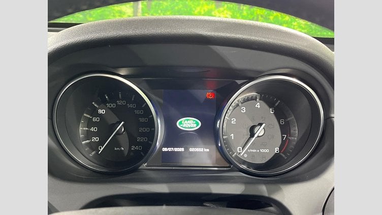 2015 認定中古車 Land Rover Discovery Sport Santorini Black 2.0 litre Si4 Petrol HSE