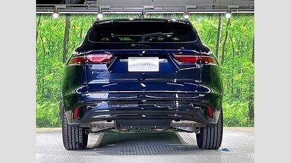 F-Pace 6