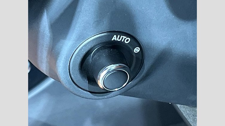 2021 認定中古車 Jaguar F-Pace ポルトフィーノブルー P250 AWD（オートマチック） R-DYNAMIC HSE