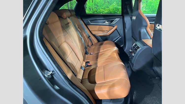 2021 認定中古車 Jaguar F-Pace ポルトフィーノブルー P250 AWD（オートマチック） R-DYNAMIC HSE