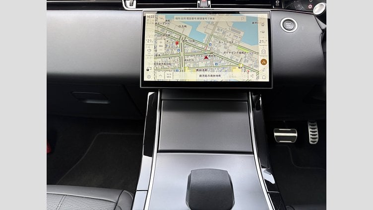 2024 認定中古車 Land Rover Range Rover Evoque カルパチアングレイ P300eプラグインハイブリッド（ガソリン） スタンダードホイールベース DYNAMIC HSE