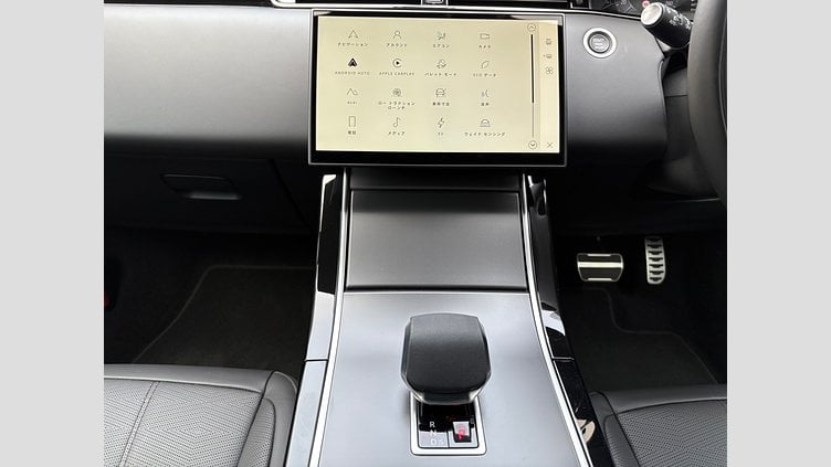 2024 認定中古車 Land Rover Range Rover Evoque カルパチアングレイ P300eプラグインハイブリッド（ガソリン） スタンダードホイールベース DYNAMIC HSE