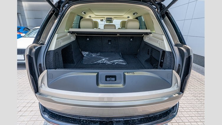 2023 認定中古車 Land Rover Range Rover バトゥミゴールド P530 AWD（AT） スタンダードホイールベース HSE