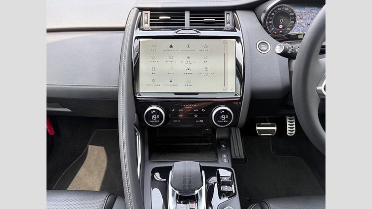 2024 認定中古車 Jaguar E-Pace フジホワイト D200マイルドハイブリッド（ディーゼル） R-DYNAMIC SE