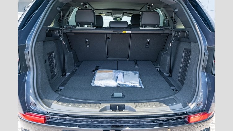 2023 認定中古車 Land Rover Discovery Sport ヴァレジネブルー D200マイルドハイブリッド（ディーゼル） 標準ホイール DYNAMIC SE