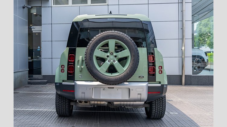 2023 認定中古車 Land Rover Defender 110 グラスミアグリーン D300 AWD（AT） 75TH LIMITED EDITION