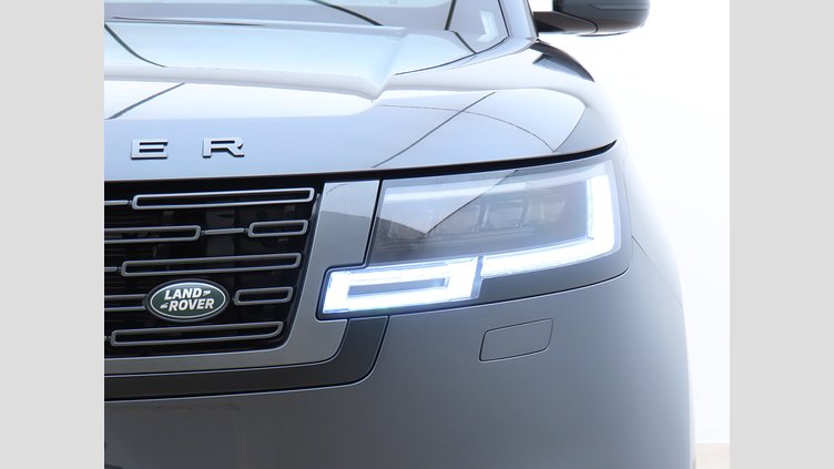 2025 認定中古車 Land Rover Range Rover カルパチアングレイ P550 AWD PHEV（AT） スタンダードホイールベース HSE