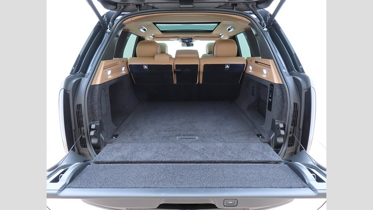 2025 認定中古車 Land Rover Range Rover カルパチアングレイ P550 AWD PHEV（AT） スタンダードホイールベース HSE