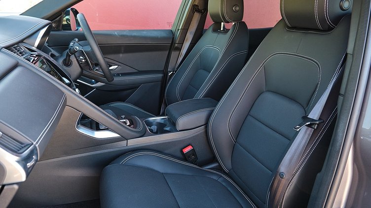 2025 Approved Jaguar E-Pace Eiger Grey P250 AWD R-Dynamic SE
