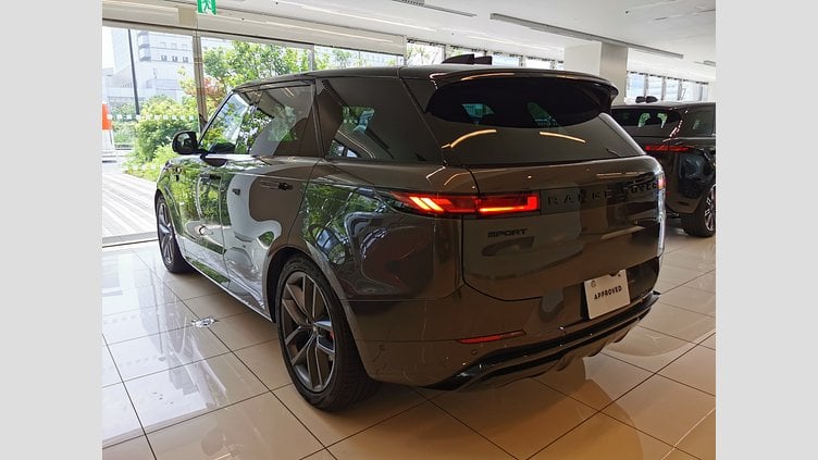 2024 認定中古車 Land Rover Range Rover Sport シャラントグレイ D300マイルドハイブリッド スタンダードホイールベース Dynamic HSE