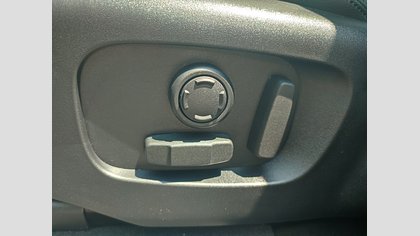 Range Rover Velar 36