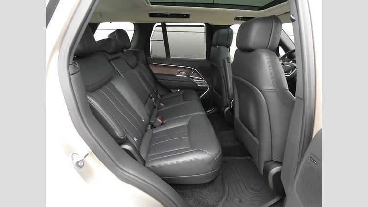 2022 Вживаний Land Rover Range Rover Batumi Gold 3.0 litre i6 PHEV​  HSE