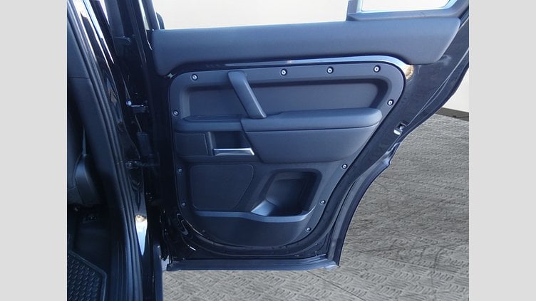 2024 Approved Land Rover Defender 110 Santorini Black Дизель D250 MHEV X-Dynamic SE