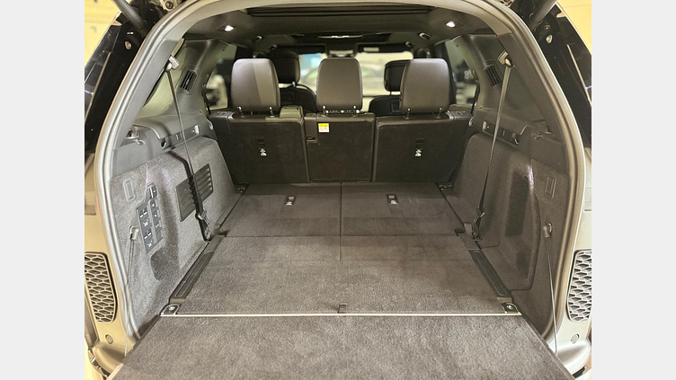 2022 Approved Land Rover Discovery Santorini Black auto DISCOVERY 3.0 D300 TURBO DIESEL MHEV METROPOLITAN 