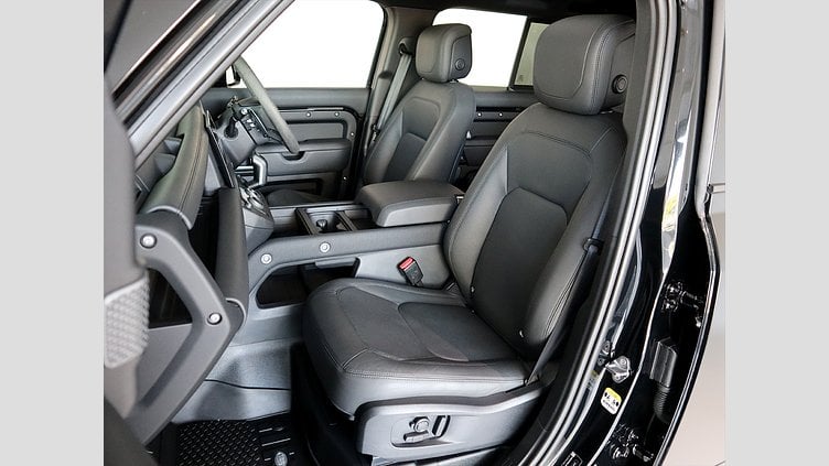 2023 Approved Land Rover Defender 110 Santorini Black AWD V8