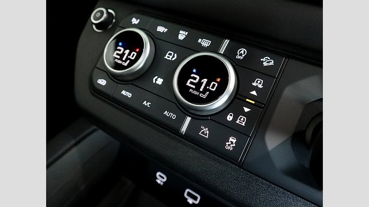 2023 Approved Land Rover Defender 110 Santorini Black AWD V8