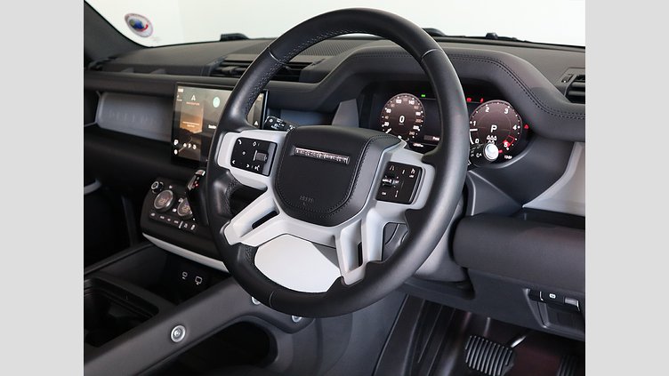 2022 Approved Land Rover Defender 110 Fuji White AWD D300 X-Dynamic HSE