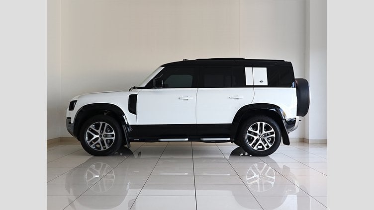 2022 Approved Land Rover Defender 110 Fuji White AWD D300 X-Dynamic HSE