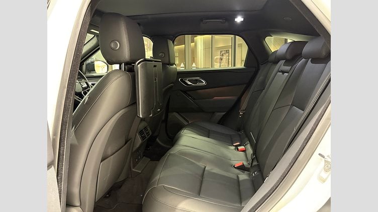 2024 認定中古車 Land Rover Range Rover Velar フジホワイト P400eプラグインハイブリッド（ガソリン） スタンダードホイールベース Dynamic SE