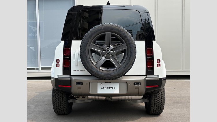2024 認定中古車 Land Rover Defender 90 フジホワイト D300 AWD（AT） X-DYNAMIC SE