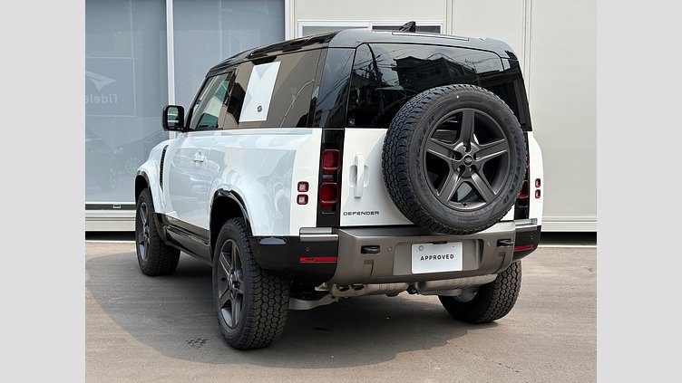 2024 認定中古車 Land Rover Defender 90 フジホワイト D300 AWD（AT） X-DYNAMIC SE