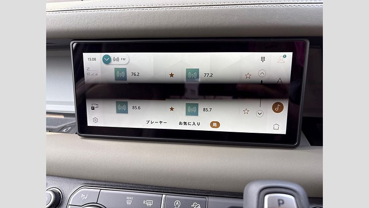 2024 認定中古車 Land Rover Defender 90 フジホワイト D300 AWD（AT） X-DYNAMIC SE