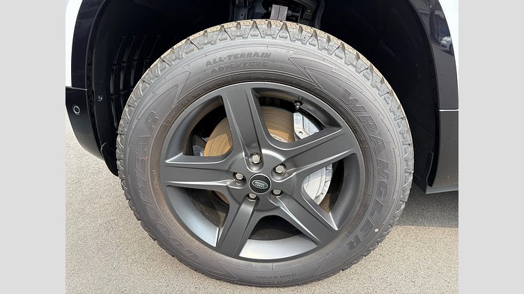 2024 認定中古車 Land Rover Defender 90 フジホワイト D300 AWD（AT） X-DYNAMIC SE