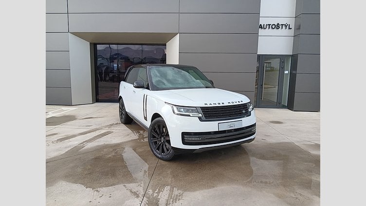 2025 SKLADOVÉ VOZIDLÁ Land Rover Range Rover Fuji White 3.0L I6 550PS  P550e PHEV Autobiography SWB AWD Auto 