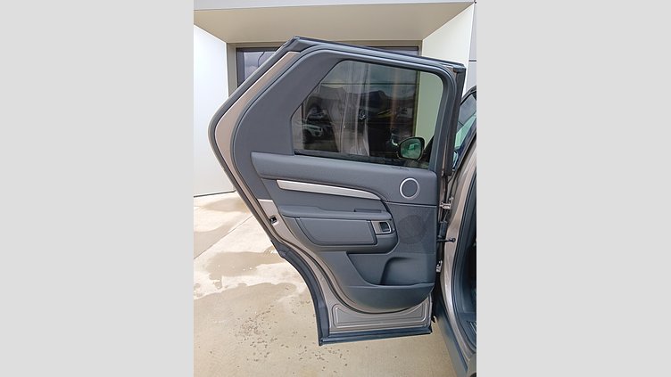 2025 SKLADOVÉ VOZIDLÁ Land Rover Discovery Lantau Bronze 3.0D MHEV 350PS D350 MHEV Dynamic HSE AWD Auto 
