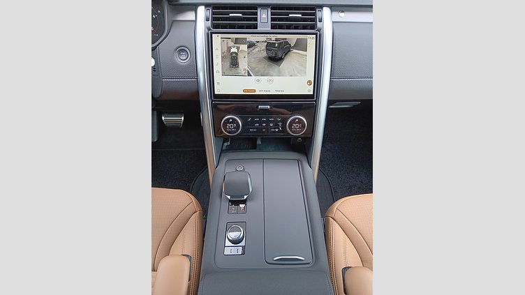 2025 SKLADOVÉ VOZIDLÁ Land Rover Discovery Lantau Bronze 3.0D MHEV 350PS D350 MHEV Dynamic HSE AWD Auto 
