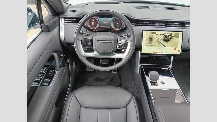 2025 SKLADOVÉ VOZIDLÁ Land Rover Range Rover Fuji White 3.0L I6 550PS  P550e PHEV Autobiography SWB AWD Auto 
