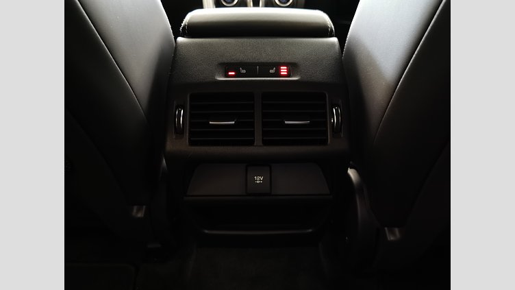 2019 認定中古車 Jaguar E-Pace フジホワイト D180 オートマチック全輪駆動 R-DYNAMIC HSE