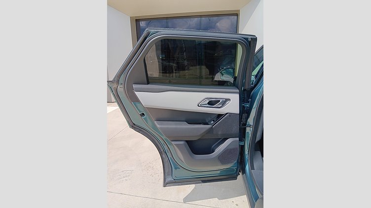 2025 Approved/Jazdené Land Rover Range Rover Velar Giola Green 2.0L PHEV 400PS P400e S AWD Auto
