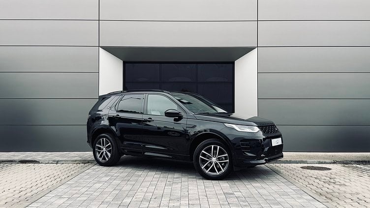 2025 SKLADOVÉ VOZIDLÁ Land Rover Discovery Sport Santorini Black D165 MHEV D165 Dynamic SE