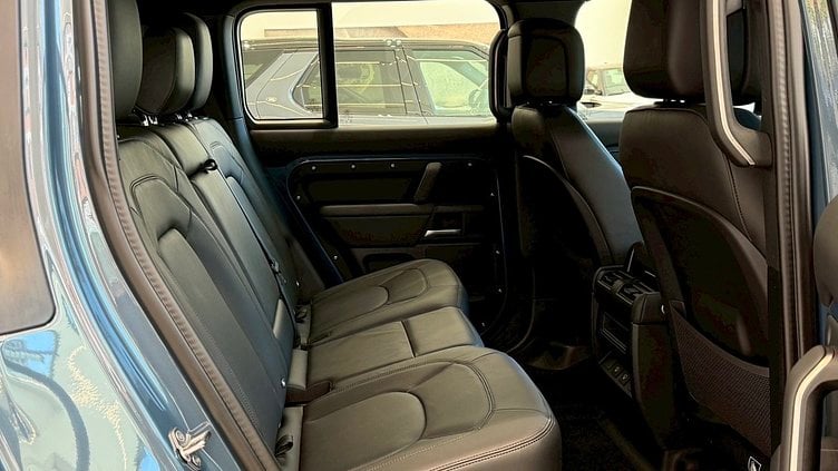2025 新車 Land Rover Defender 110 Tasman Blue D300 X-Dynamic HSE