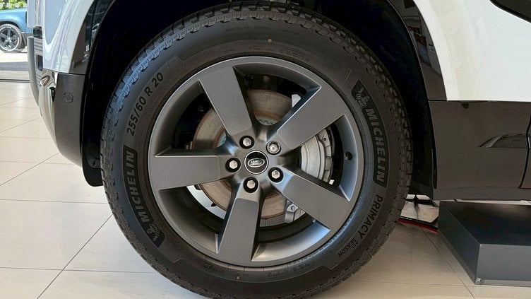 2025 新車 Land Rover Defender 90 Fuji White D300 X-Dynamic HSE