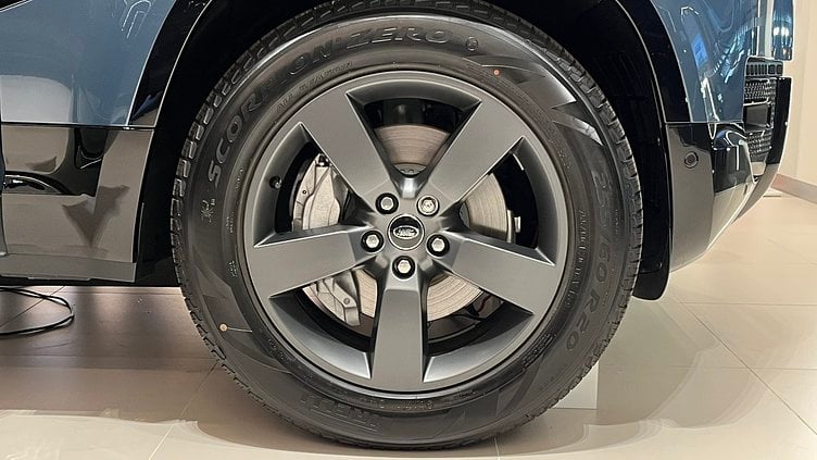 2024 新車 Land Rover Defender 110 Tasman Blue 3.0 litre i6D​ X-Dynamic HSE