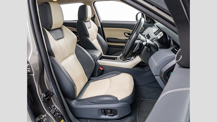 2019 認定中古車 Land Rover Range Rover Evoque Silicon Silver 2.0 litre i4D Diesel SEプラス