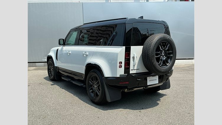 2024 認定中古車 Land Rover Defender 110 フジホワイト D300 AWD（AT） X-DYNAMIC SE